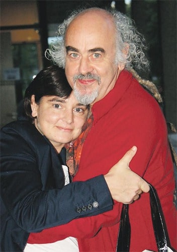 Sinead O'Connor and her ex-husband Steve Cooney are hugging each other